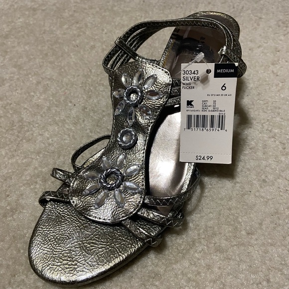 NWT wedge - Picture 5 of 6